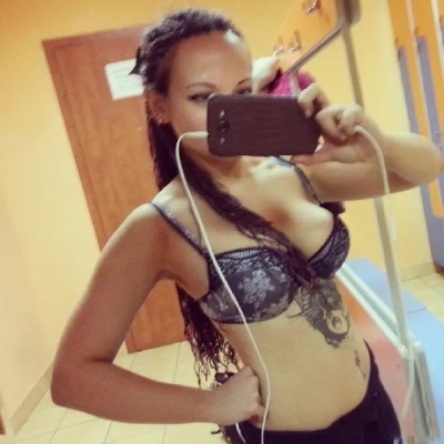 Perverted blonde loves to get naked in front of the camera
