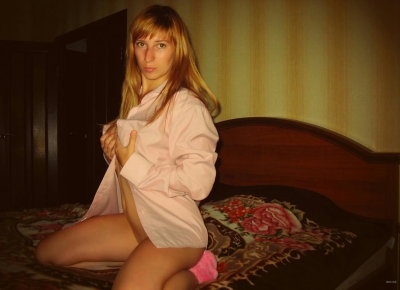 Reveals a slender body