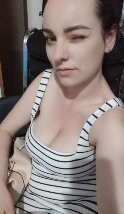 Busty Nadezhda